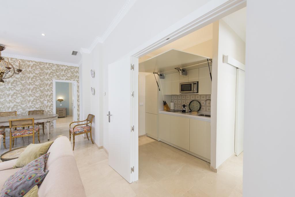 Apartamento Living By Cathedral Севиля Екстериор снимка