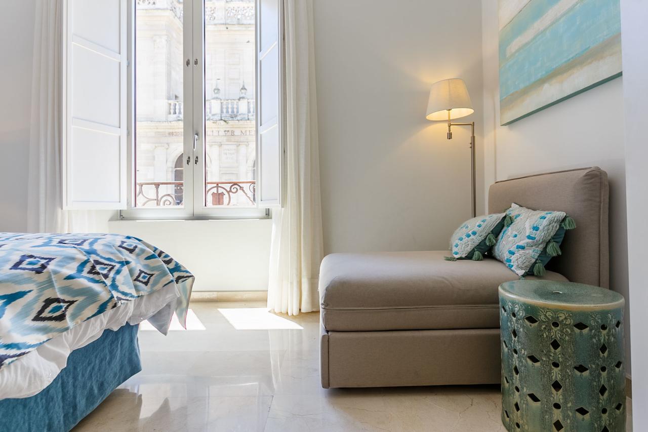 Apartamento Living By Cathedral Севиля Екстериор снимка