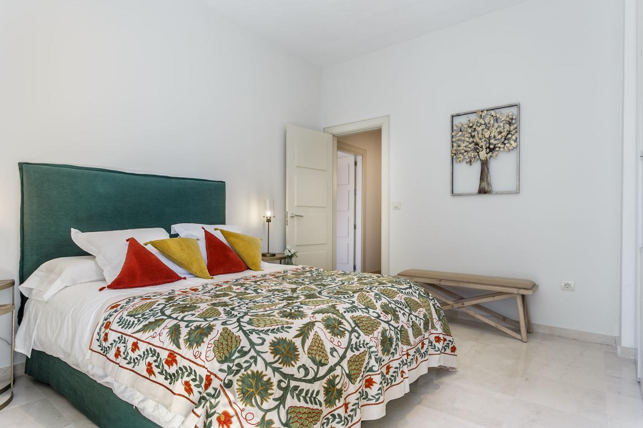 Apartamento Living By Cathedral Севиля Екстериор снимка